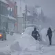 Heftiger Schneefall im norwegischen  Kristiansand. - Bild: Tor Erik Schrøder/NTB/dpa