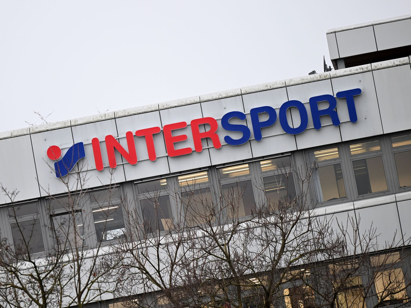 Intersport hofft 2024 auf gute Geschäfte. - Foto: Bernd Weißbrod/dpa