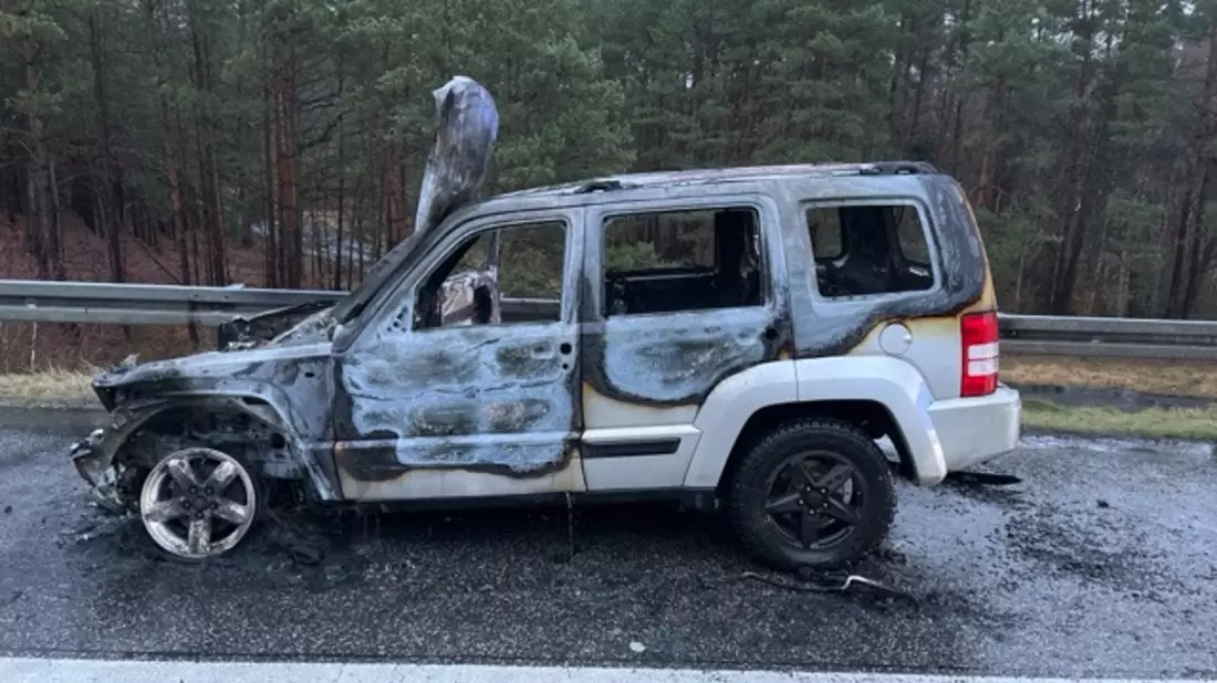 POL-GÜ: PKW-Brand auf der Autobahn 19 - Bild: presseportal.de