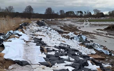 FW Flotwedel: 16. Lagemeldung zur Hochwasserlage in der Samtgemeinde Flotwedel - Foto: presseportal.de FW Flotwedel: 16. Lagemeldung zur Hochwasserlage in der Samtgemeinde Flotwedel - Foto: presseportal.de