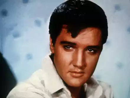 Elvis Presley live und in Farbe: Als Hologramm soll der «King of Rock 'n' Roll» bald in London auf der Bühne stehen. - Foto: UPI/dpa