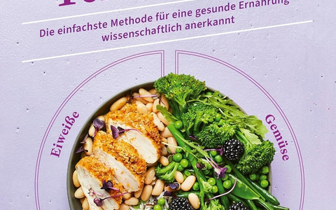 Leichter abnehmen dank Teller-Trick - der neue Apotheken Umschau-Ratgeber - Foto: presseportal.de