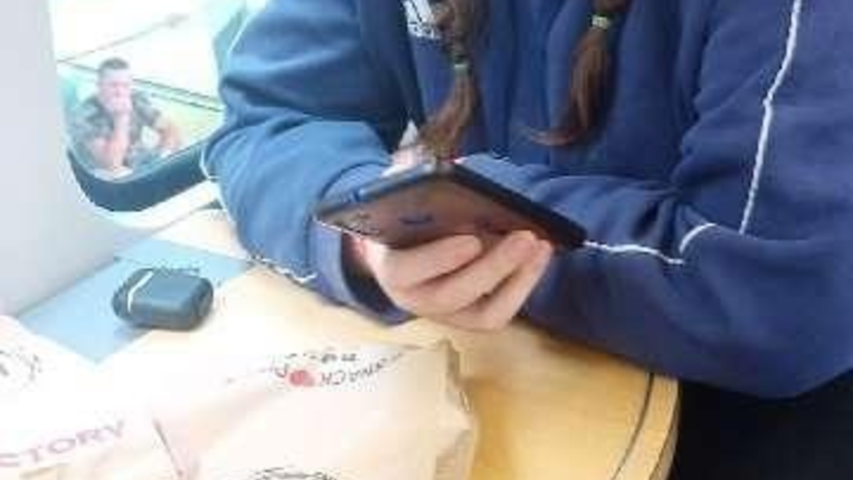 POL-NOM: Öffentlichkeitsfahndung nach 15-jährigem Mädchen - Foto: presseportal.de