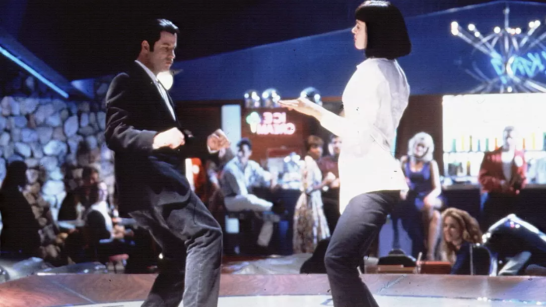 John Travolta als Vincent und Uma Thurman als Mia im Gangsterfilm «Pulp Fiction» von Tarantino. - Bild: -/United Archives/TBM/dpa