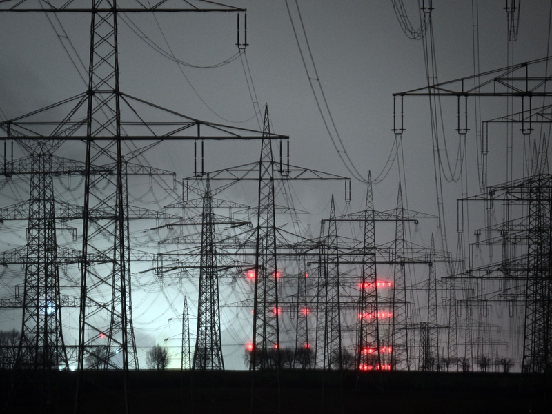 Die nationalen Zertifikate sind teurer geworden. 2024 kosten sie 45 Euro je Tonne. 2025 soll der Preis dann auf 55 Euro steigen. - Foto: Federico Gambarini/dpa