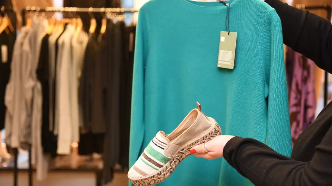 TÜV SÜD prüft Textilien und Schuhe auf Schadstoffe - Bild: presseportal.de