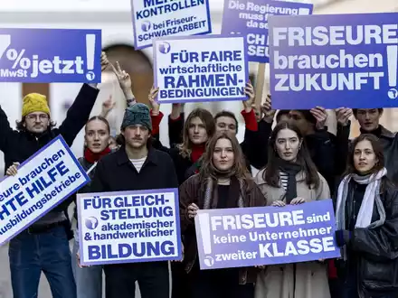 Friseurbranche fordert faire Rahmenbedingungen von der Bundesregierung - Foto: presseportal.de