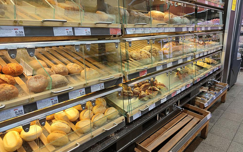 Brotregal im Supermarkt (Archiv) - Foto: über dts Nachrichtenagentur