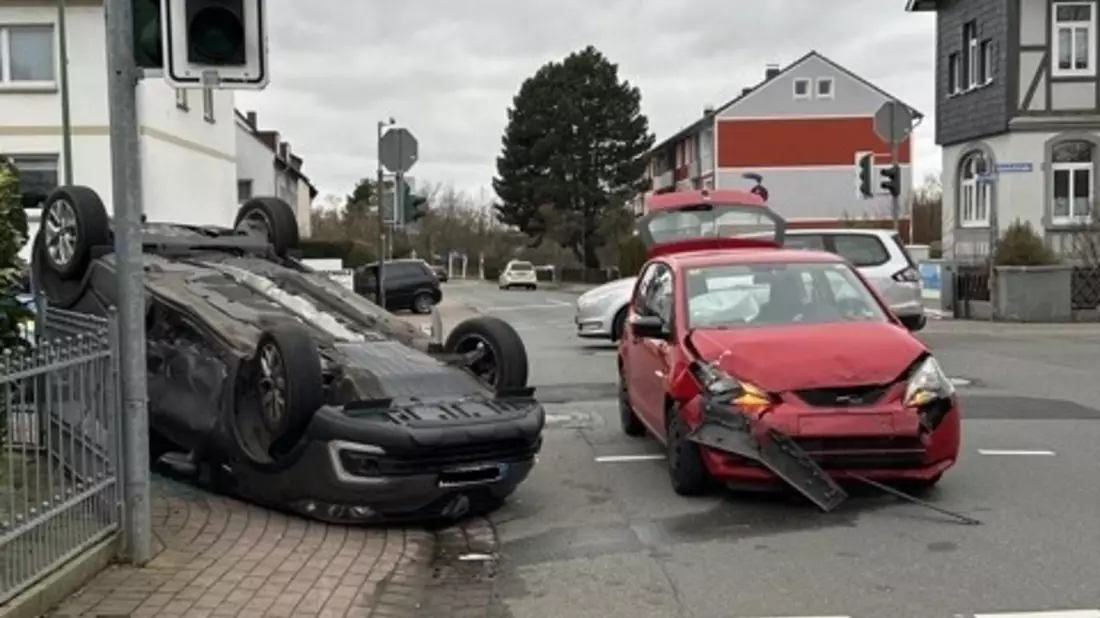 POL-NI: Bad Nenndorf - Verkehrsunfall Kreuzung Horster Straße - Bild: presseportal.de