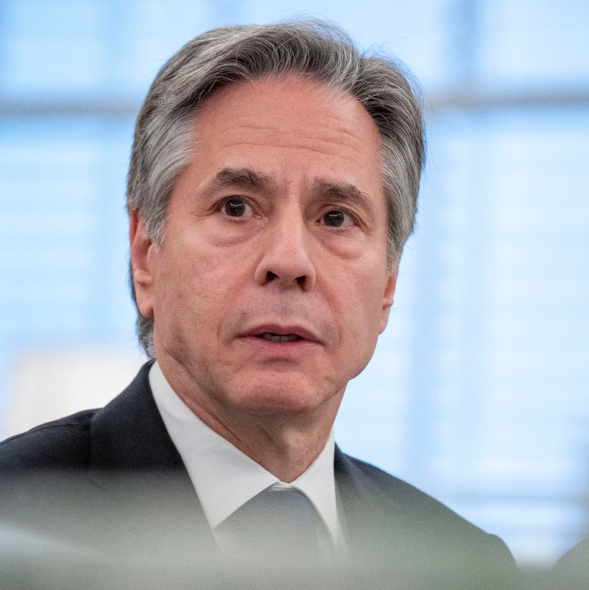 US-Außenminister Antony Blinken sieht es als Aufgabe der Vereinigten Staaten, die diplomatischen Bemühungen zur Bewältigung der Krise in Nahost anzuführen. - Foto: Alex Brandon/AP