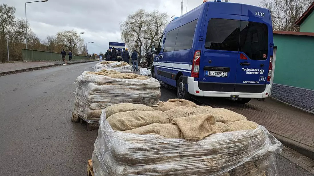 Sandsäcke zum Hochwasserschutz am 04.01.2024 - Bild: über dts Nachrichtenagentur