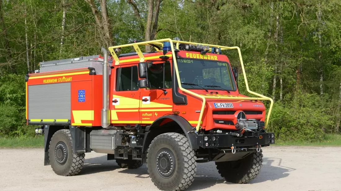 FW Stuttgart: Presseeinladung: Bürgermeister Dr. Clemens Maier übergibt vier Sonderfahrzeuge für Waldbrände, Hilfeleistungen und den Katastrophenschutz an die Feuerwehr Stuttgart - Bild: presseportal.de