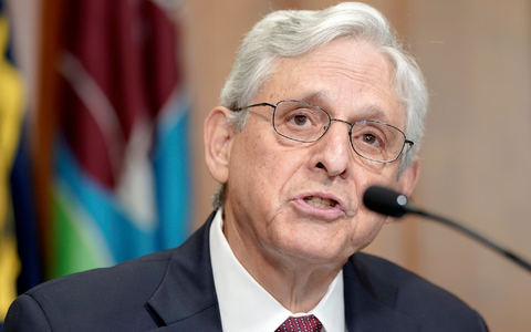 US-Justizminister Merrick Garland kritisiert Gewaltandrohungen. - Foto: Mariam Zuhaib/AP/dpa