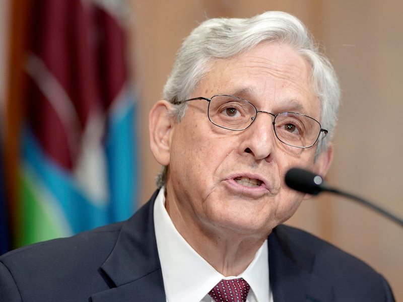 US-Justizminister Merrick Garland kritisiert Gewaltandrohungen. - Foto: Mariam Zuhaib/AP/dpa