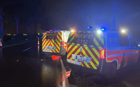 FW Selfkant: Schwerer Verkehrsunfall - Foto: presseportal.de