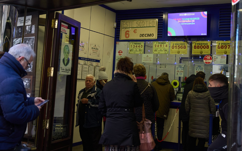 Nach der Weihnachtslotterie werden in Spanien bei der Jesuskind-Lotterie am Dreikönigstag erneut Gewinne im Gesamtumfang von 770 Millionen Euro vergeben. - Foto: Jesús Hellín/EUROPA PRESS/dpa Nach der Weihnachtslotterie werden in Spanien bei der Jesuskind-Lotterie am Dreikönigstag erneut Gewinne im Gesamtumfang von 770 Millionen Euro vergeben. - Foto: Jesús Hellín/EUROPA PRESS/dpa