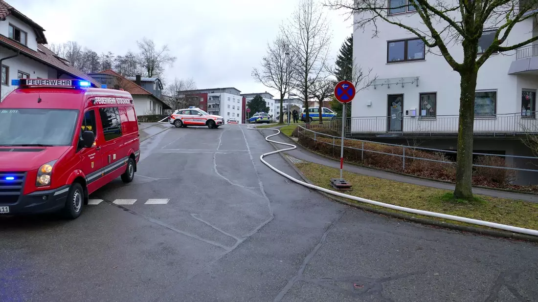 FW Stockach: Brand B3 Balkon - Bild: presseportal.de