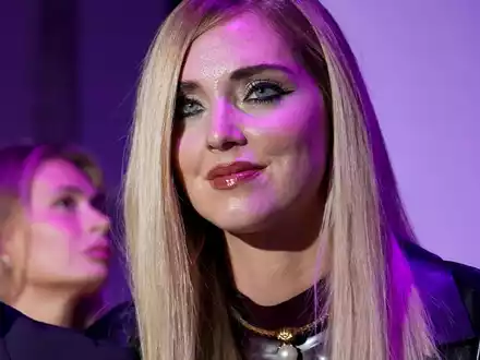 Chiara Ferragni hat auf Instagram fast 30 Millionen Follower. (Archivbild) - Foto: Alberto Pezzali/AP/dpa