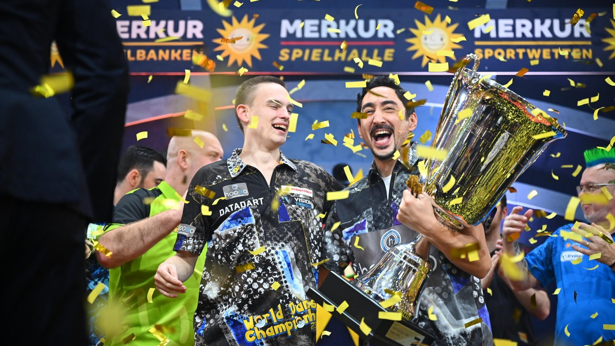 Ricardo Pietreczko Eko Fresh Die Promi-Darts-WM - Foto: ProSieben/Willi Weber, presseportal.de