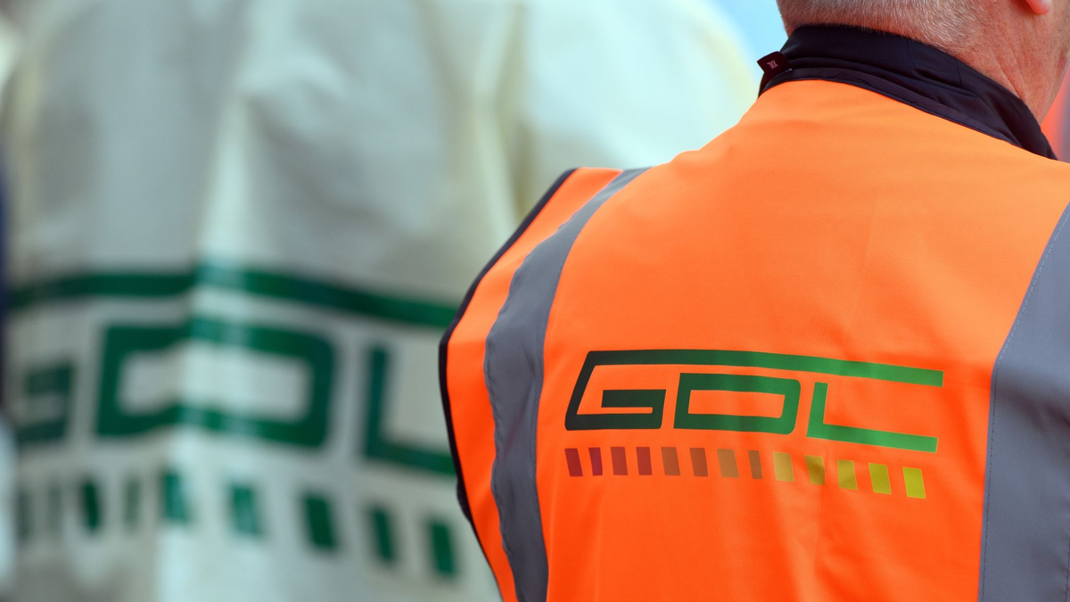 GDL-Mitglieder während einer Kundegebung: Bisher gibt es keine Einigung im Tarifkonflikt mit der Deutschen Bahn. - Foto: Soeren Stache/dpa