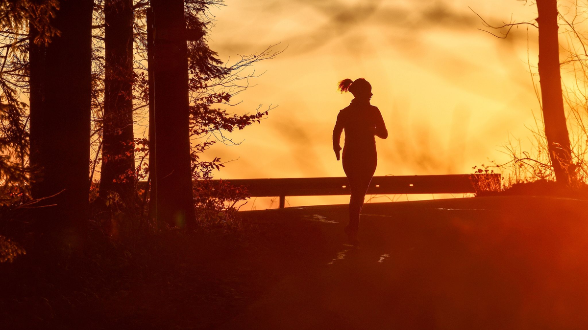 Viele Menschen verspüren auch in ihrer Freizeit häufig Stress. - Foto: Thomas Warnack/dpa