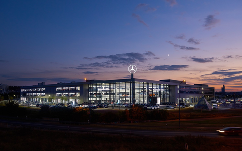Startklar für die Zukunft: Ausbildungsvielfalt bei Mercedes-Benz in Mainz - Foto: presseportal.de