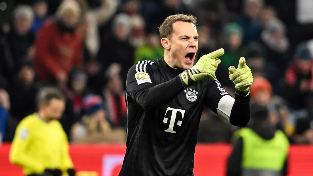 Torwart Manuel Neuer hält viel vom Bayern-Nachwuchs. - Bild: Lukas Barth-Tuttas/dpa