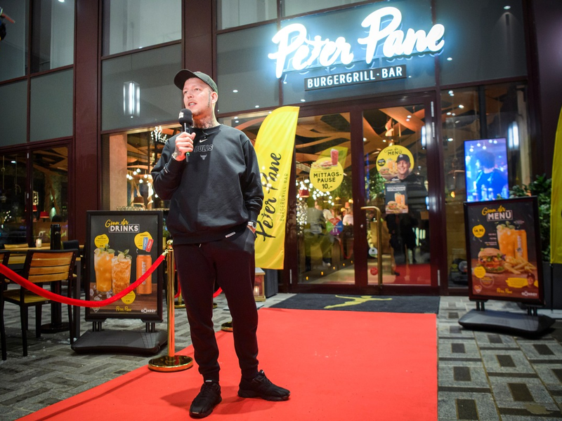 Liveevent mit MontanaBlack: Peter Pane und Gönrgy starten Kooperation mit dem Gönn dir Menü - Foto: presseportal.de