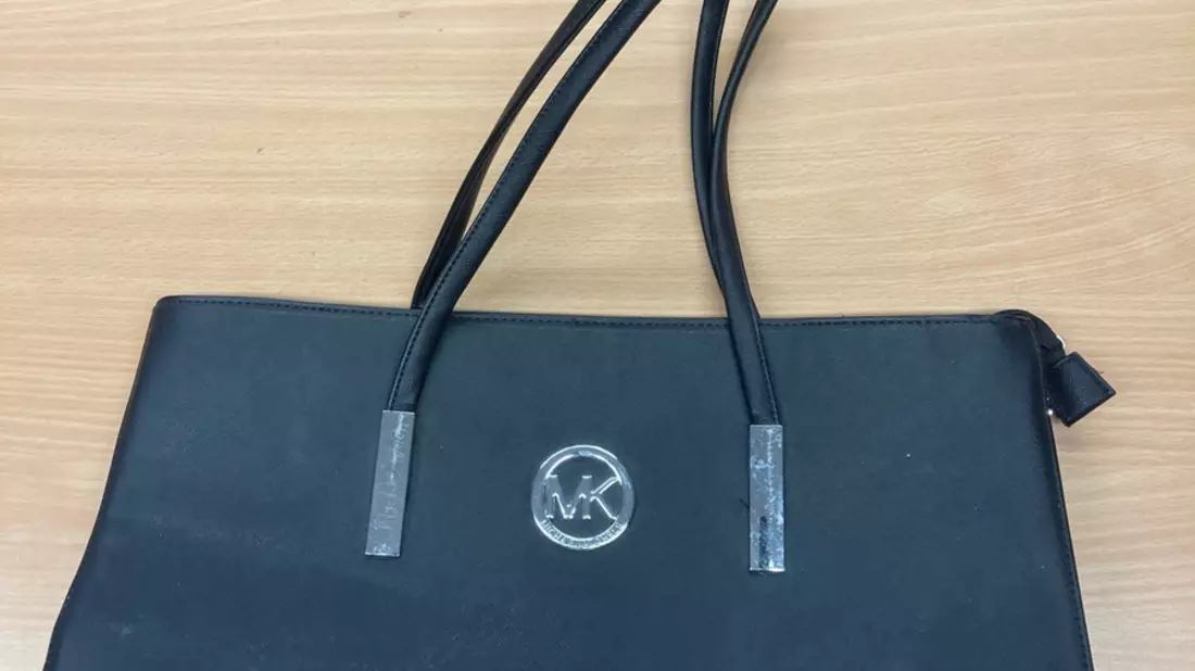 POL-NE: Polizei fragt: wem gehören diese Damenhandtaschen? - Bild: presseportal.de