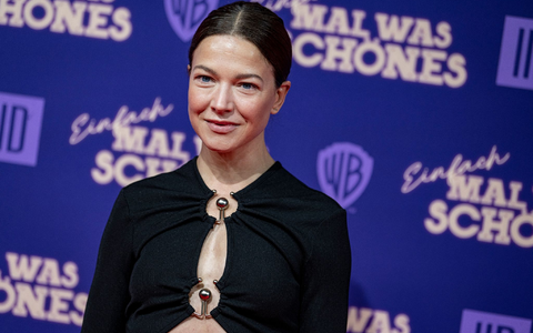 Hannah Herzsprung wird in diesem Jahr mit dem Bayerischen Filmpreis ausgezeichnet. - Foto: Fabian Sommer/dpa