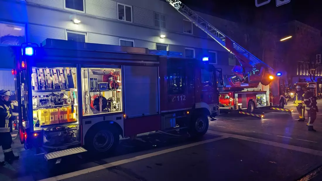 FW-AR: Brandeinsatz in Papierfabrik - Bild: presseportal.de