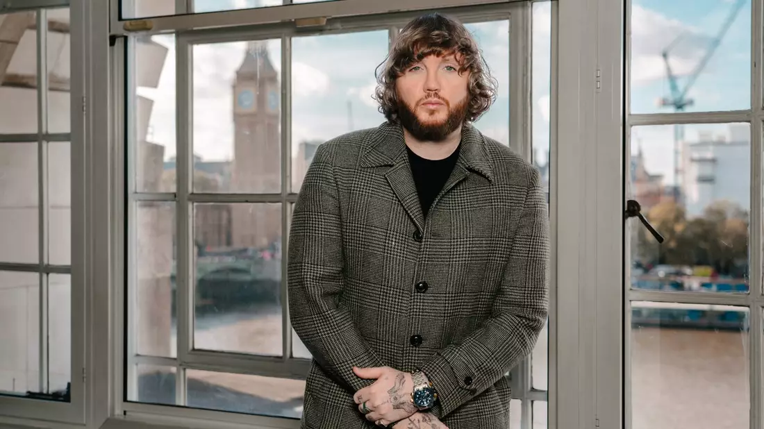 Kostenloser Live-Stream: Channel Aid by JBL mit James Arthur live und for free aus der Elbphilharmonie Hamburg / channel-aid.tv (TikTok & YouTube) am 12.01.2024 ab 19.55 Uhr - Bild: presseportal.de