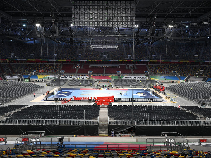 In der Düsseldorfer Merkur Spiel-Arena findet das Eröffnungsspiel der Handball-EM. - Foto: Federico Gambarini/dpa