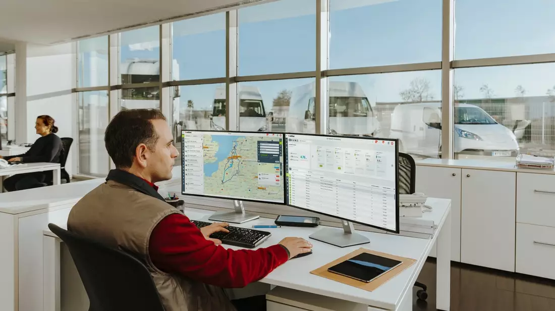 Bridgestone und Webfleet führen weltweit erste ganzheitliche Service-Plattform für gewerblich genutzte Elektrofahrzeuge ein - Bild: presseportal.de