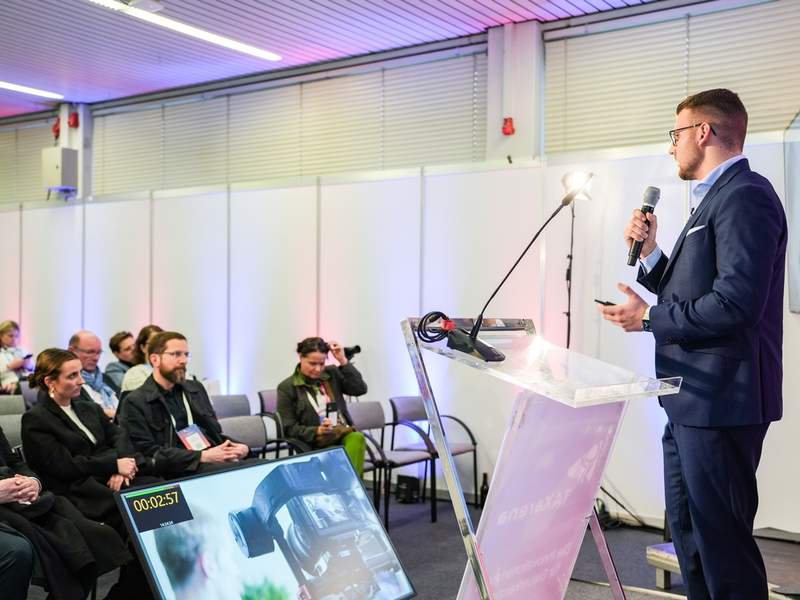 Mit neuer Kraft ins neue Jahr: Filip Rutzen gibt 5 Tipps, wie Steuerberater 2024 effizienter werden - Foto: presseportal.de