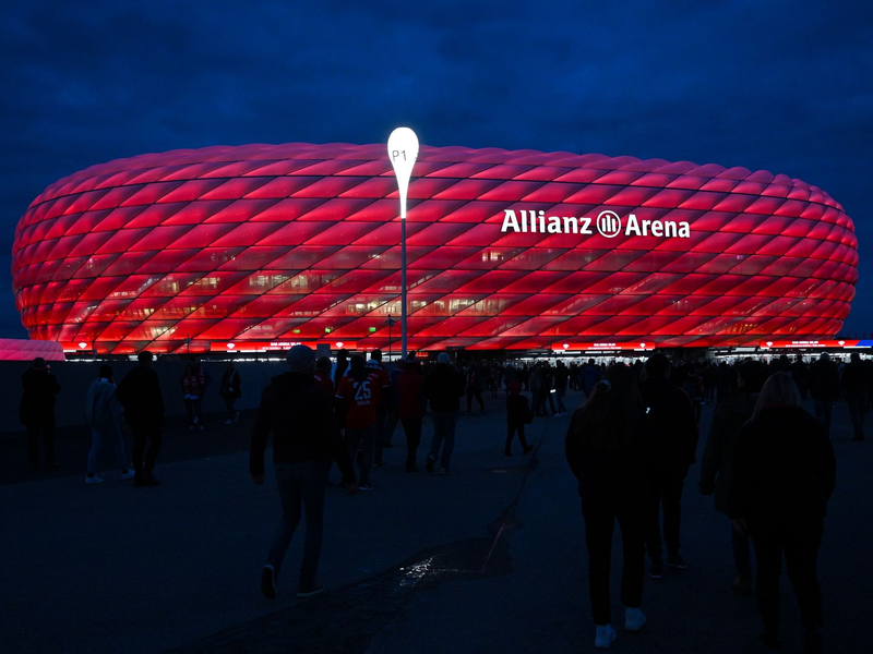 Die Bayern werden am 19. Januar eine Gedenkfeier für Franz Beckenbauer in der Allianz Arena veranstalten. - Foto: Sven Hoppe/dpa