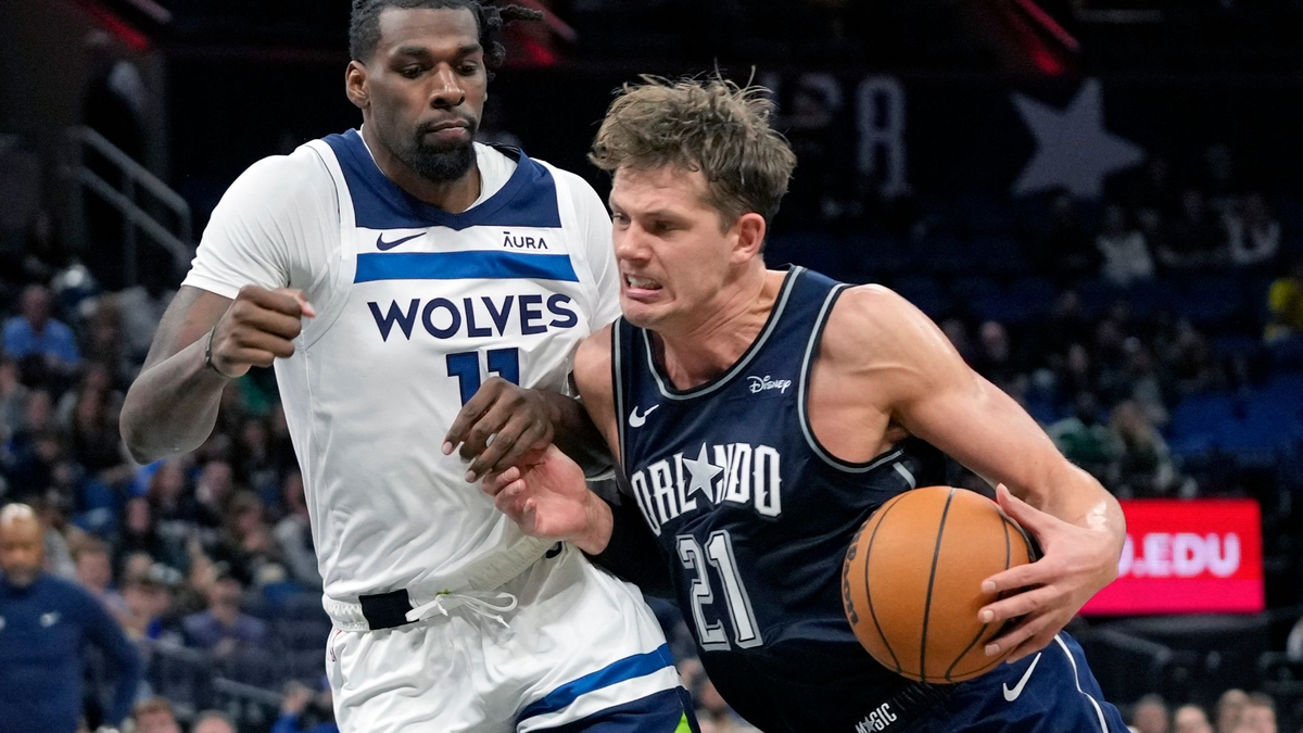 Moritz Wagner (21), Center der Orlando Magic, zieht zum Korb. - Foto: John Raoux/AP