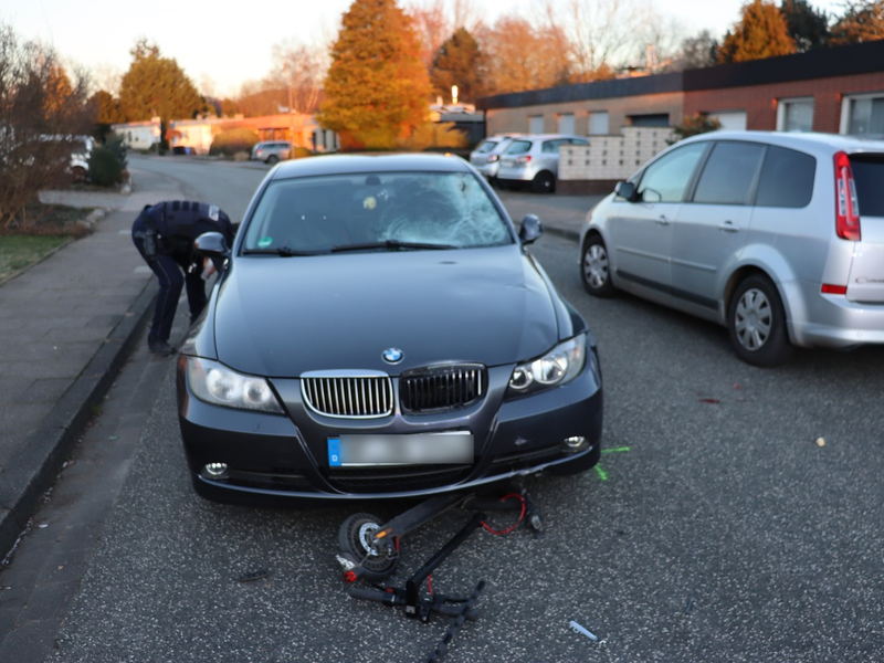 POL-HF: Scooter-Fahrer bei Unfall verletzt- Zusammenstoß im Gegenverkehr - Foto: presseportal.de