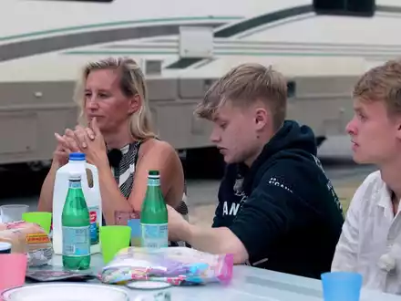 Etappe zwei der großen Familienreise / Joey Kelly und Familie - Roadtrip Panamericana: Musikalische Niederlage für die Kellys und Geldsorgen - Foto: presseportal.de