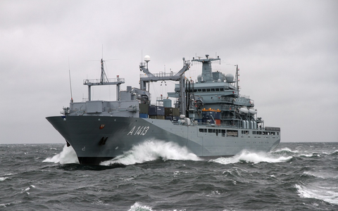 Einsatzgruppenversorger Bonn wird Teil des NATO-Einsatzverbandes - Foto: presseportal.de