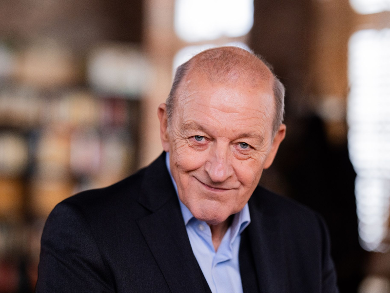 Schauspieler Leonard Lansink zieht Bilanz. - Foto: Rolf Vennenbernd/dpa