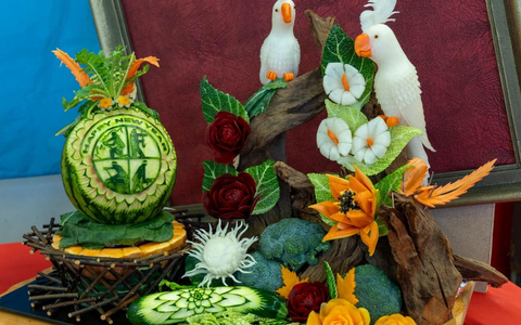 FW-EN: Traditioneller Neujahrsempfang des Kreisfeuerwehrverbandes in Breckerfeld - Drei Ehrungen: Johannes Tüller ist nun Ehrenmitglied. Christian Sommer und Markus Neuhaus wurden geehrt. - Foto: presseportal.de