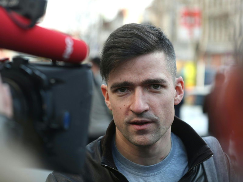 Martin Sellner ist der bekannteste Vertreter der rechtsextremen Identitären Bewegung (Archivbild). - Foto: Georg Hochmuth/APA/dpa