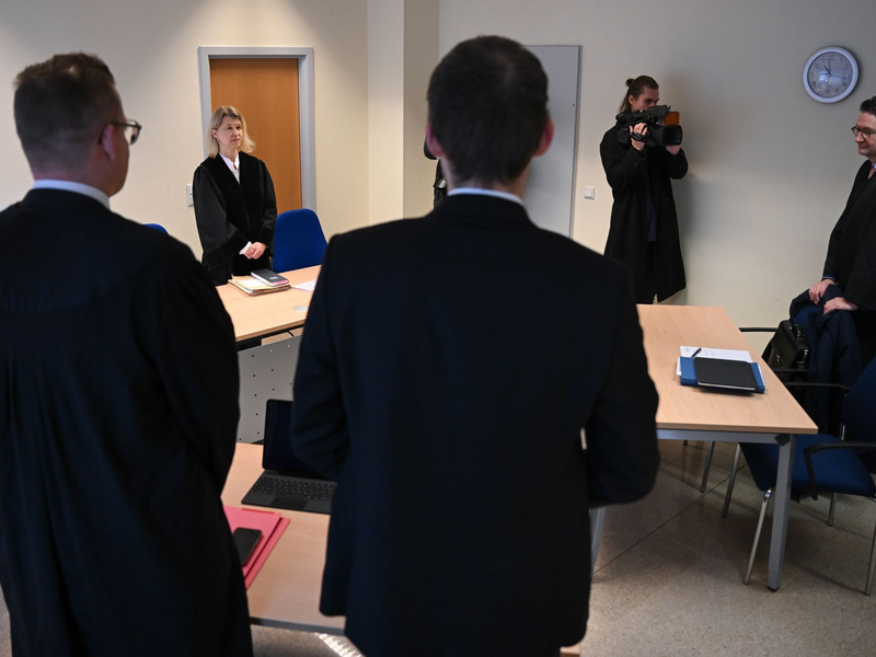 El Ghazi war wegen wiederholt propalästinensischer Instagram-Beiträge vom Bundesligisten fristlos gekündigt worden. - Foto: Arne Dedert/dpa