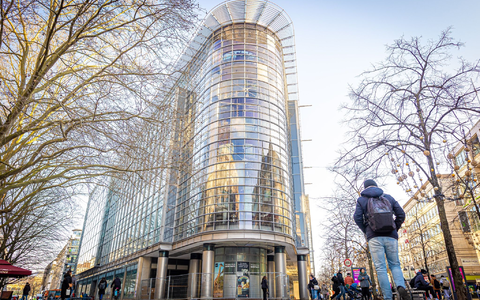 Eine geschlossene Galeria Karstadt Kaufhof Filiale in Hannover. - Foto: Moritz Frankenberg/dpa