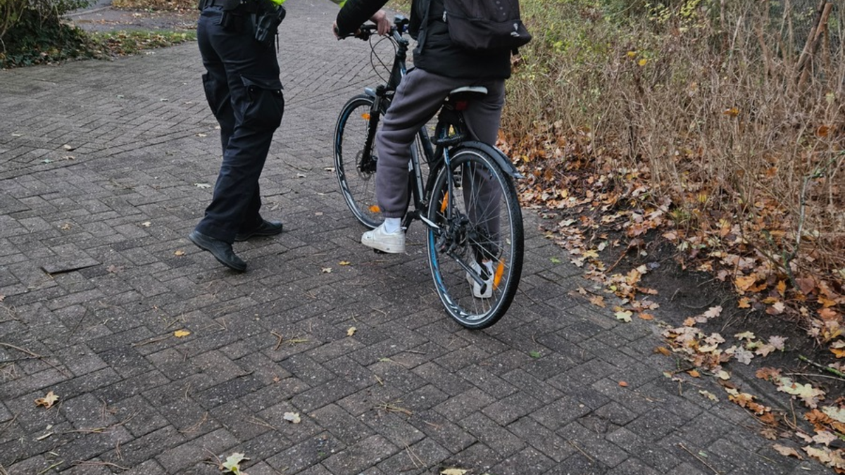 POL-DH: --- Lemförde, Pedelec Fahrerin verletzt - Bruchhausen-Vilsen, Joggerin angefahren und leicht verletzt --- - Foto: presseportal.de