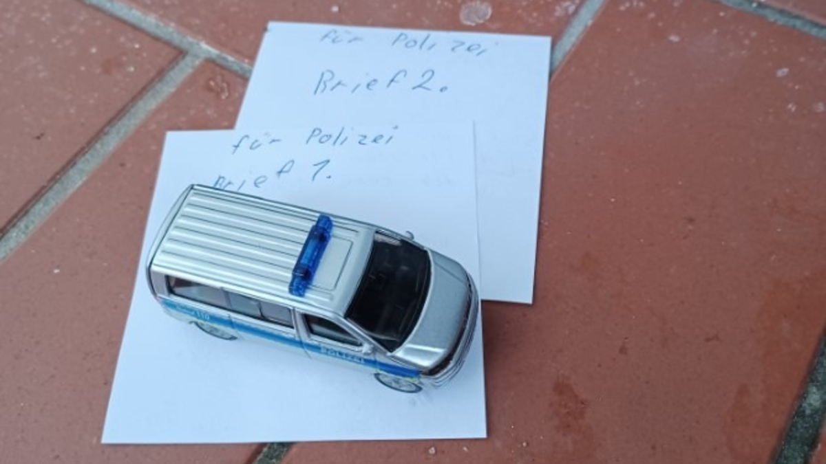 POL-HL: Lübeck - Eichholz / Freudige Überraschung für die Polizeistation Eichholz - Foto: presseportal.de