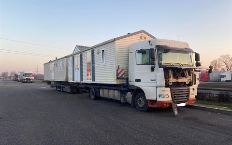 POL-PDNW: Home Sweet Home - Manipulierter LKW aus dem Verkehr gezogen - Foto: presseportal.de