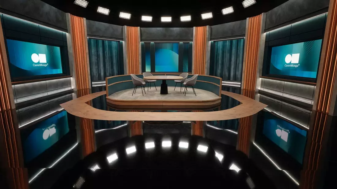 Caren Miosga zu ihrem neuen Studio Ideale Voraussetzungen für längere und tiefergehende Gespräche / Start von Caren Miosga: Sonntag, 21. Januar, 21.45 Uhr, Das Erste - Bild: NDR/Philipp Rathmer / Weiterer Text über ots und www.presseportal.de/nr/69086 / Die Verwendung dieses Bildes für redaktionelle Zwecke ist unter Beachtung aller mitgeteilten Nutzungsbedingungen zulässig und dann auch honorarfrei. Veröffentlichung ausschlie