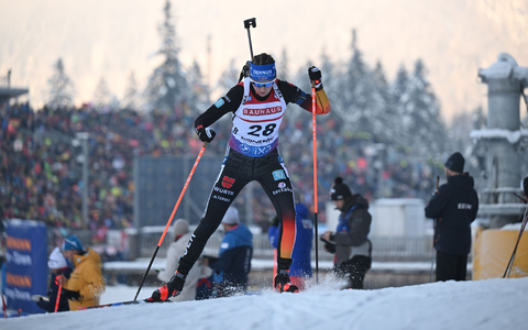 Franziska Preuß bleibt im Gesamtweltcup weiter vorn. - Foto: Sven Hoppe/dpa
